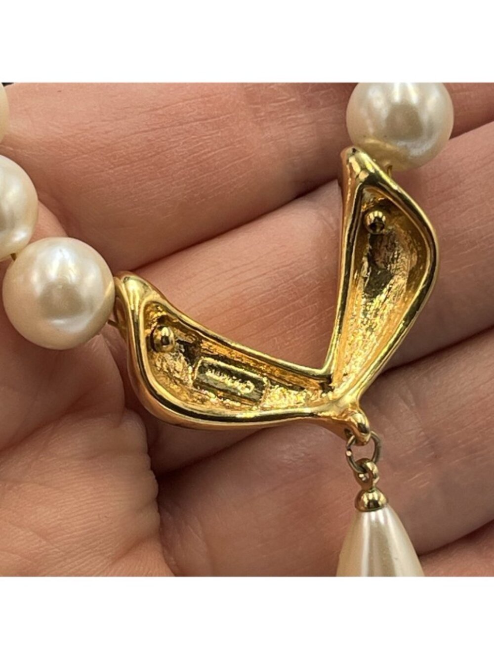 Vintage 80s Napier Necklace Faux Pearl Beaded Gold Tone Patent 4,774,743 - Picture 11 of 16